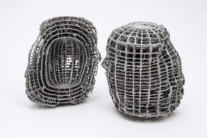 Image: 3d-printed-cloak-infrared-cameras-redirected-heat-designboom-1-818x545.jpg